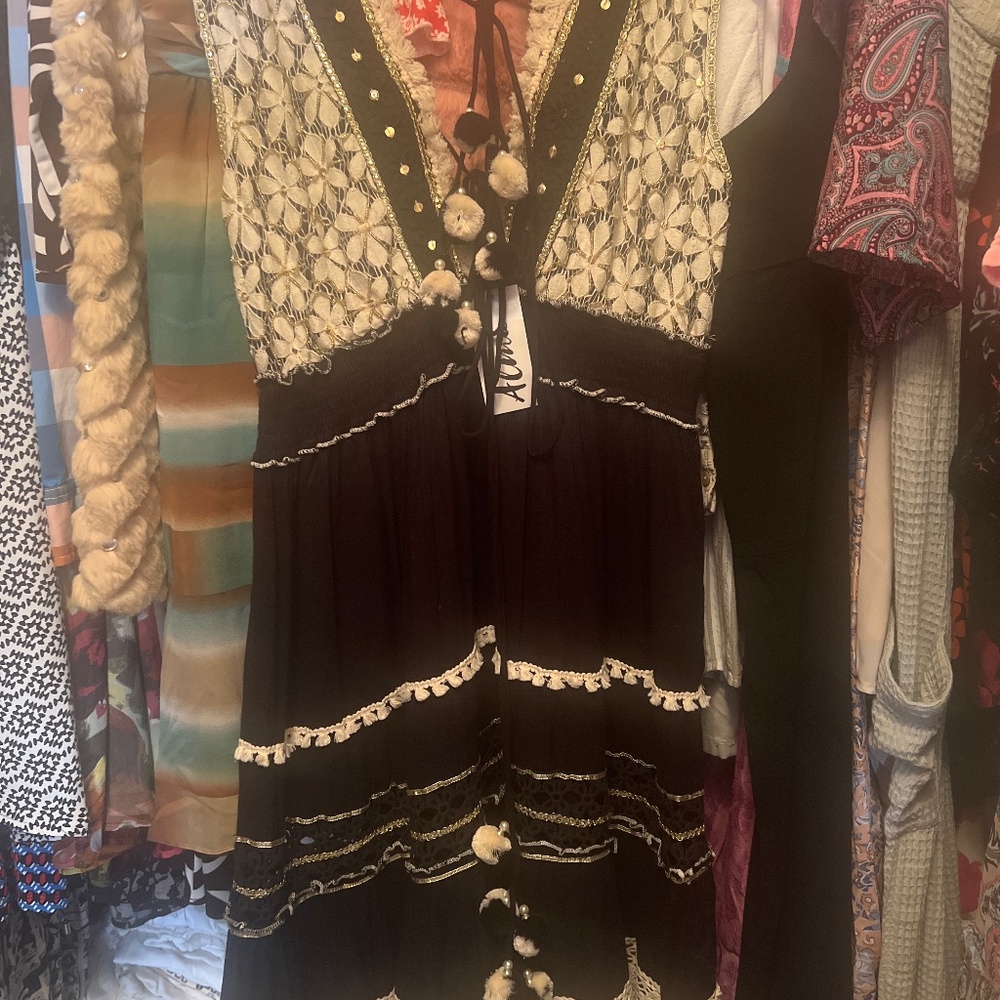 Gorgeous Black n Cream Dress